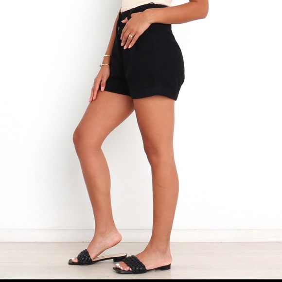 NWT Petal & Pup Talaren Shorts - Picture 2 of 9